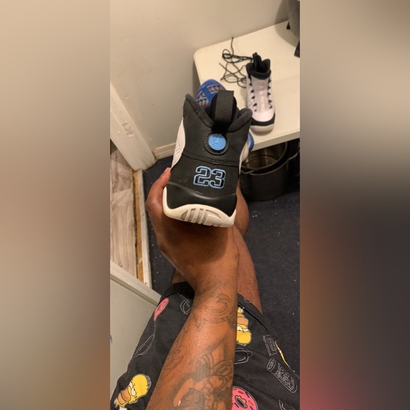 Air Jordan 9 university blue, air Jordan 6 infrared - Picture 6 of 12